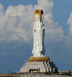 Nanshan Guanyin of the South Sea statue