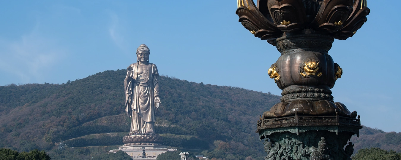 Lingshan Giant Buddha