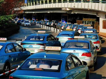 Taxi pickup area outside Dalian Zhoushuizi International Airport