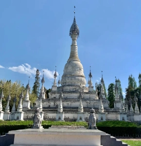 White pagoda at Yunnan Ethnic Village near Dianchi Lake
