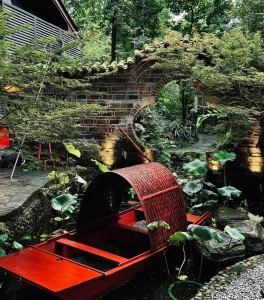 少城苑川西園林風格與假山流水
