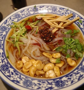 Local Hunyuan noodles near Mount Heng, Shanxi