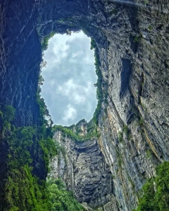 ทิวทัศน์รอยแยกหลงสุ่ยเสีย อู่หลงคาสต์