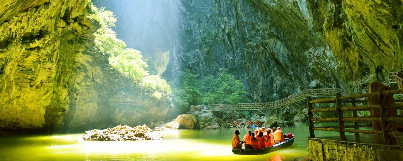 Dongtian Fairyland Scenic Area