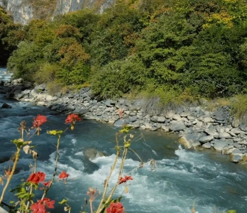 Shangri-La Grand Canyon in Balagezong