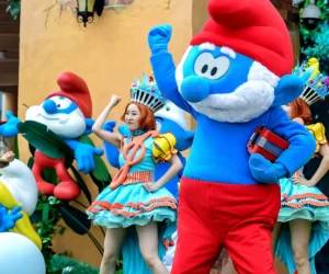 Shanghai-Smurfs-theme-Park.webp