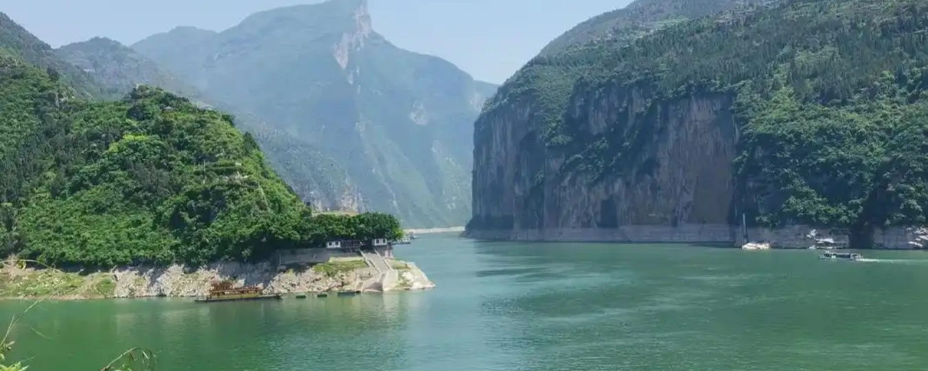 Panoramic view of cliffs and river at White Emperor City Qutang Gorge Scenic Spot
